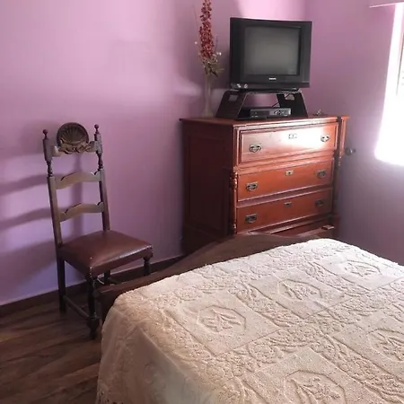 Апартаменты Quartos Forest Domes Seubal Сетубал