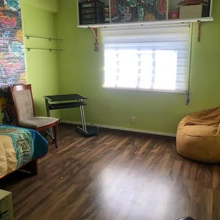 Apartment Quartos Forest Domes Seubal